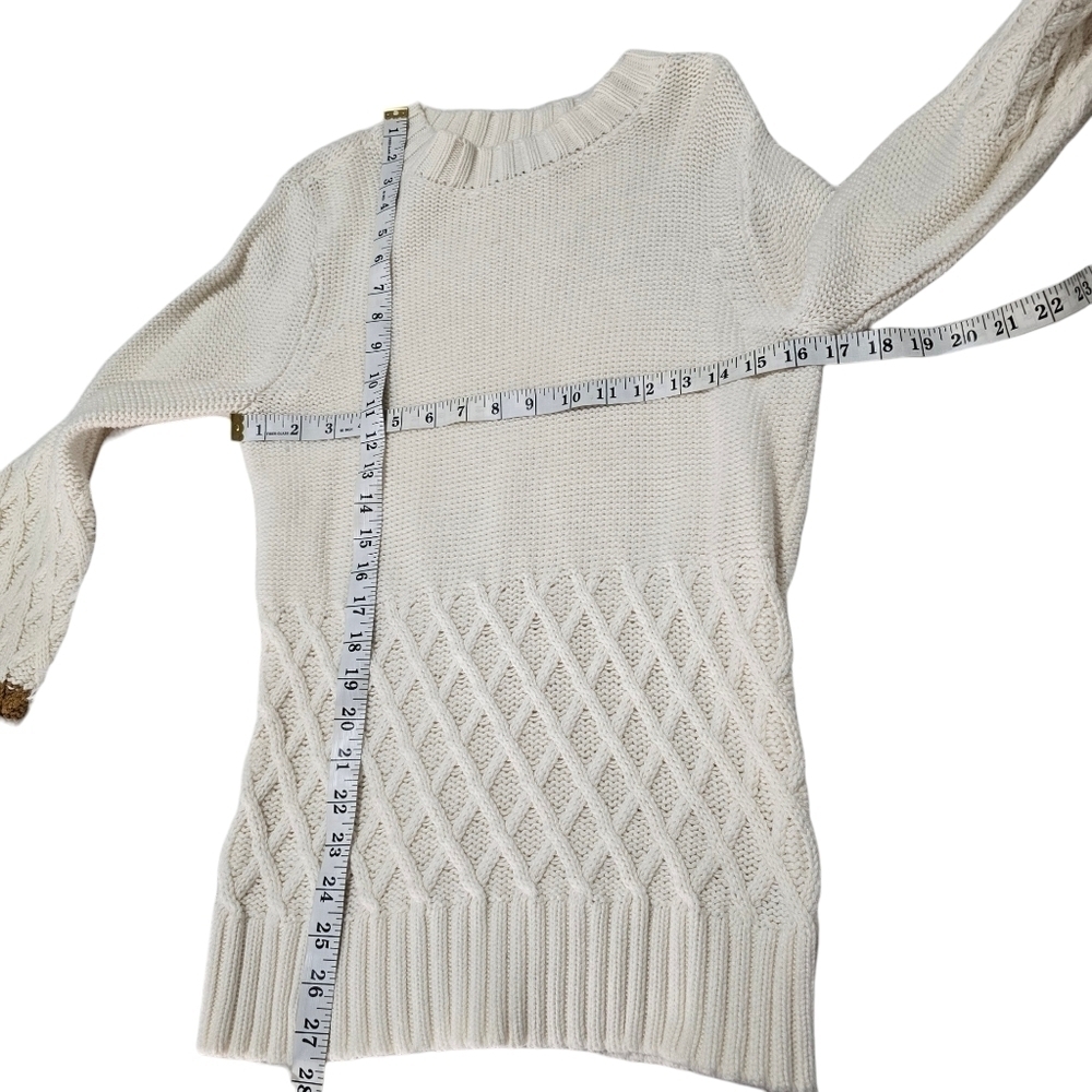 Crown & Ivy women's sweater is a long-sleeve balloon-sleeve cable knit top - Picture 2 of 5